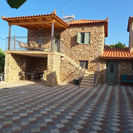 Villa Alonia Kalamata Esterno foto