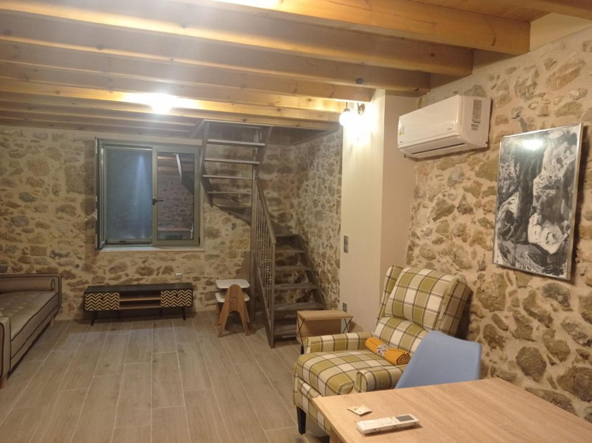 Alonia * Kalamata